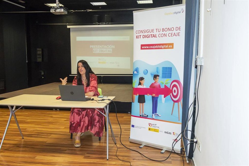 Laura Justo de AJE.