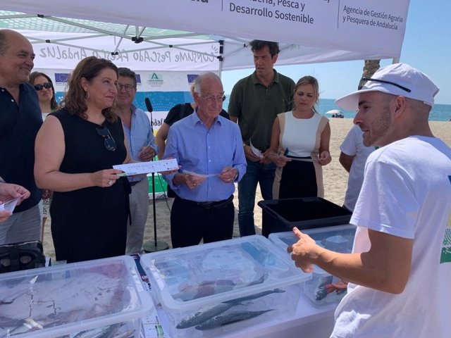 Las ocho capitales andaluzas disfrutarán de una acción promocional de productos de la pesca y la acuicultura.