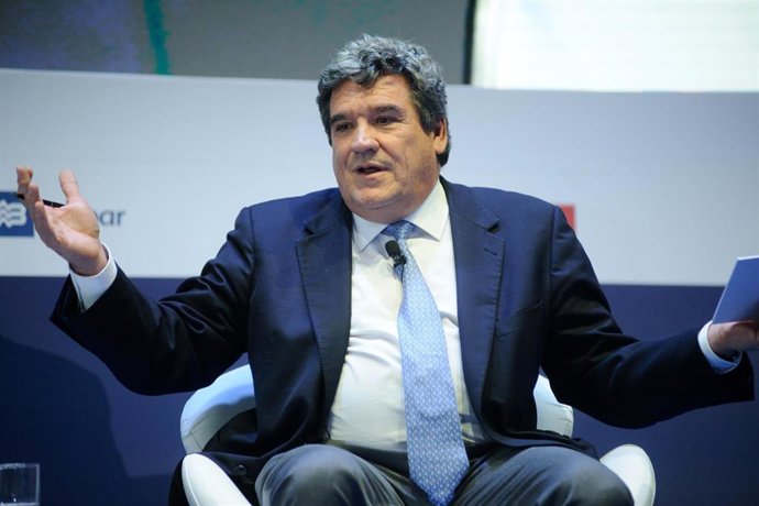 El ministro de Inclusión, Seguridad Social y Migraciones, José Luis Escrivá, durante su intervención en la 38 Reunió Cercle d'Economia.