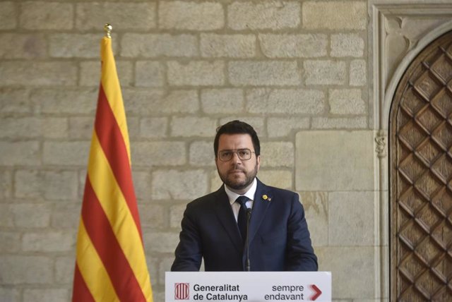 El presidente de la Generalitat, Pere Aragonès, interviene durante una rueda de prensa tras el Consell Executiu semanal, a 30 de mayo de 2023, en Barcelona, Catalunya (España). 