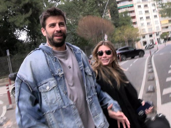 Gerard Piqué y Clara Chía