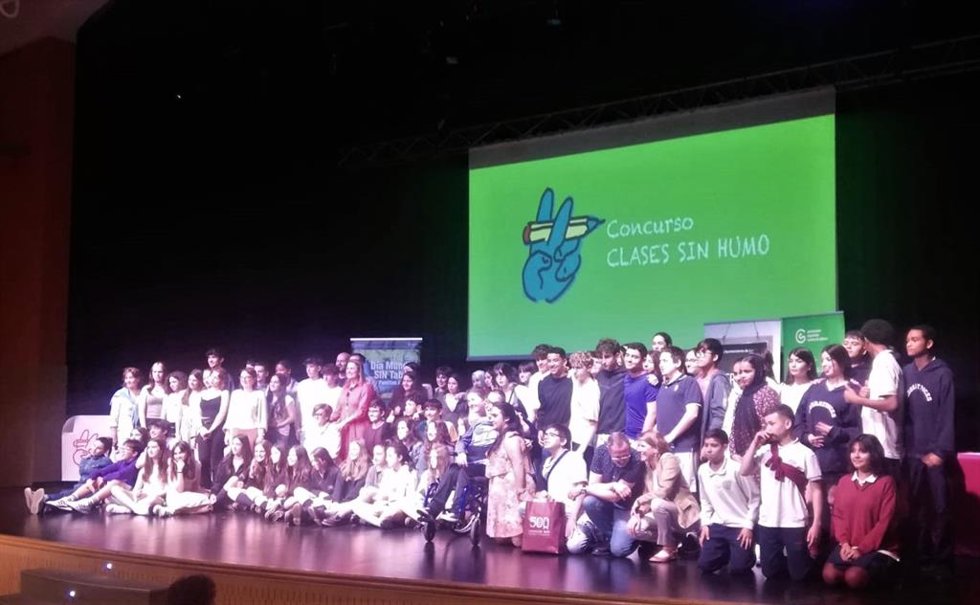 Entrega de los premios 'Clases sin humo' y 'Familias sin humo' 2023 en Logroño