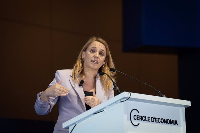 La consellera de Economía y Hacienda de la Generalitat, Natlia Mas, durante su intervención en la 38 Reunió Cercle d'Economia.