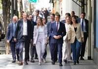 Canga afirma que'l PP ta a pocos díes "de poder gobernar" Asturies "cuando se recuente'l votu esterior"