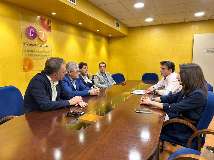 Reunión con Comercio Jaén.