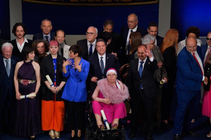 Foto de familia en el Día de C-LM