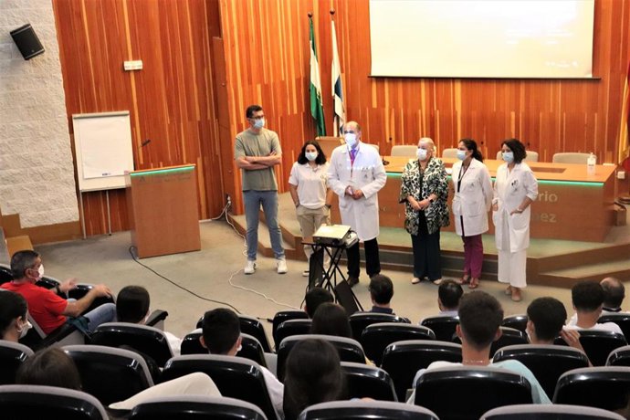 Actividades por el Día Mundial Sin Tacaco en el Hospital Juan Ramón Jiménez de Huelva. 