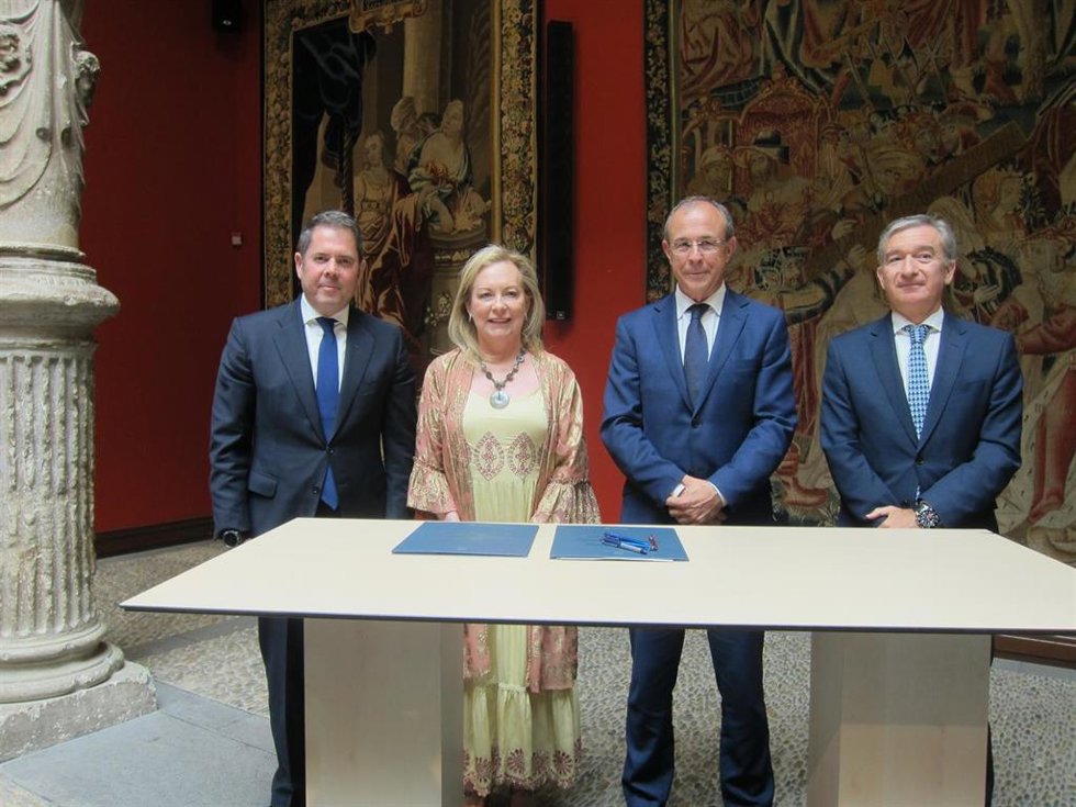 El presidente de Cepyme, Gerardo Cuerva, la presidenta de Cepyme Aragón, María Jesús Lorente, el director territorial de Ibercaja en Aragón, Antonio Lacoma, y el consejero delegado de Ibercaja, Víctor Iglesias.