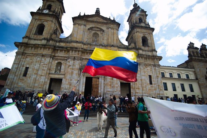 Archivo - November 15, 2022, Bogota, Cundinamarca, Colombia: Pro-Government supporters parade for the first 100 days of Gustavo Petro leftist  government in office, in Bogota, Colombia on November 15, 2022.