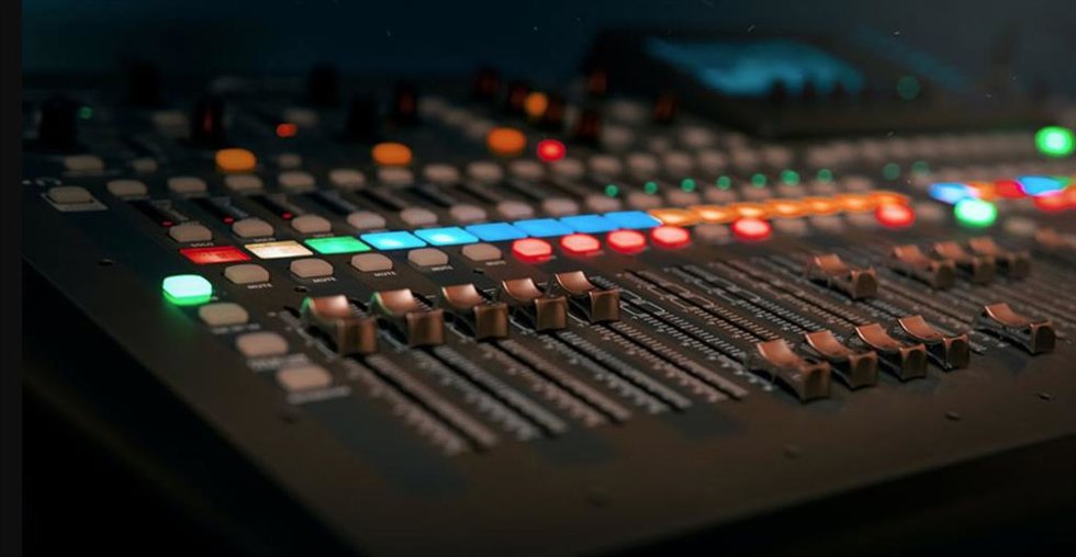Domestika planea despedir a 89 personas, un 65% de la plantilla de sus estudios de filmación.   