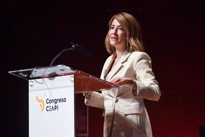 La ministra de Transporte, Movilidad y Agenda Urbana, Raquel Sánchez, interviene durante el acto inaugural del VI Congreso Iberoamericano CEAPI, en el Museo Nacional Centro de Arte Reina Sofía, a 31 de mayo de 2023, en Madrid (España). El Consejo Empres