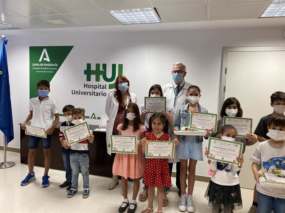 Ganadores del II Concurso de Dibujo con motivo del Día Mundial Sin Tabaco
