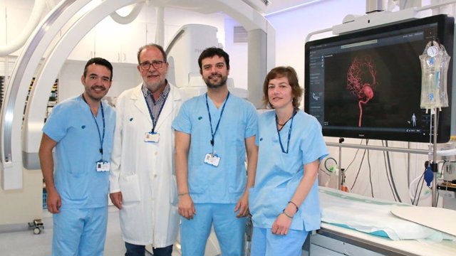 Equipo de la Unidad de Radiología Vascular Intervencionista del Hospital Parc Taulí de Sabadell (Barcelona)