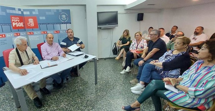 Imatge de l'Executiva Local del PSOE d'Alacant 
