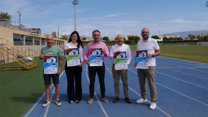 El XVI Triatlón Ciudad de Almería Jairo Ruiz reunirá a 240 participantes en El Palmeral