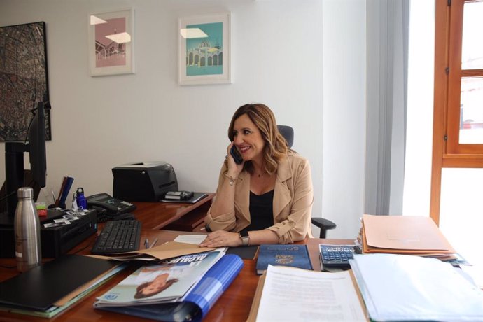 La guanyadora de les eleccions municipals del 28M en la ciutat de Valncia i prxima alcaldessa de la ciutat pel PP, María José Catalá, preparant el trasps de poders a l'Ajuntament.