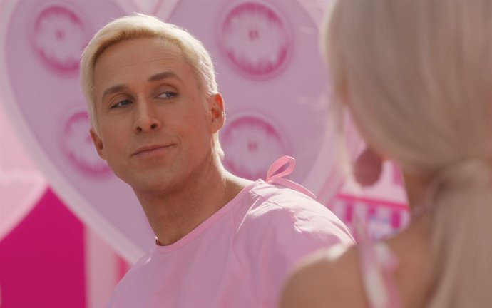 Ryan Gosling replica a las críticas por ser demasiado mayor para Barbie: "Ken no os importa. Sois unos hipócritas"