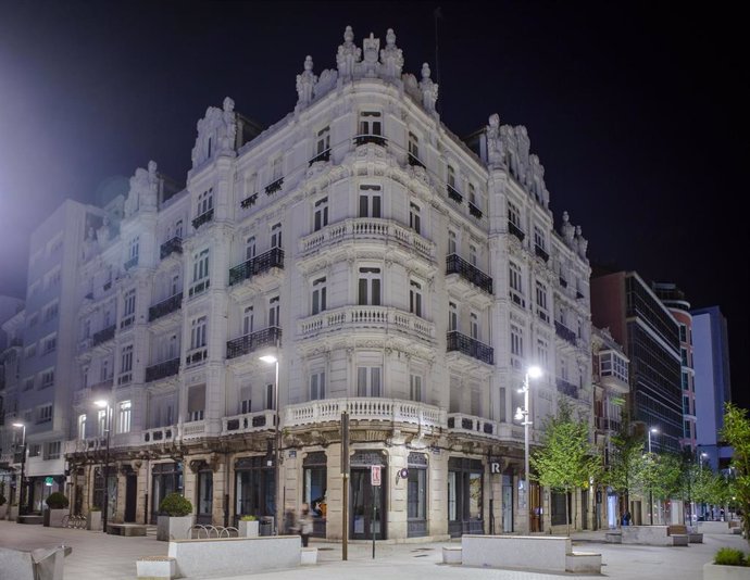 Mutuactivos inaugura su primera oficina propia en La Coruña