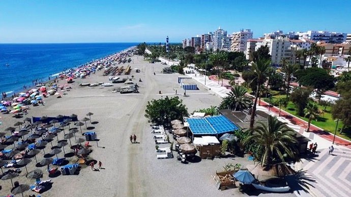 Vélez-Málaga arranca este jueves la temporada 2023 de playas con más de 30.000 horas de servicio