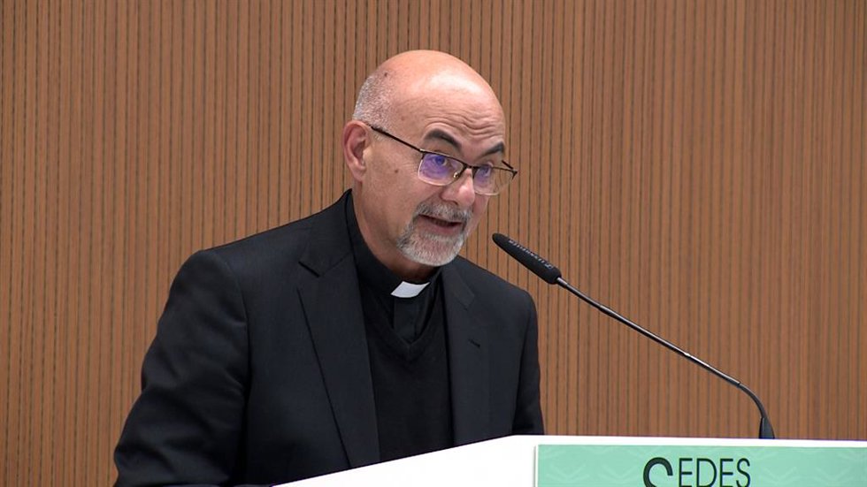 Los obispos sienten "dolor y vergüenza" por los abusos sexuales a menores