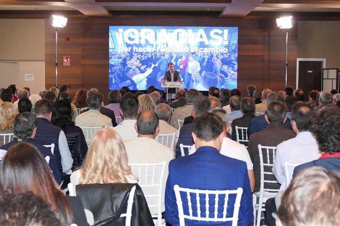 El presidente electo de La Rioja, Gonzalo Capellán, interviene en la Junta Directiva del PP