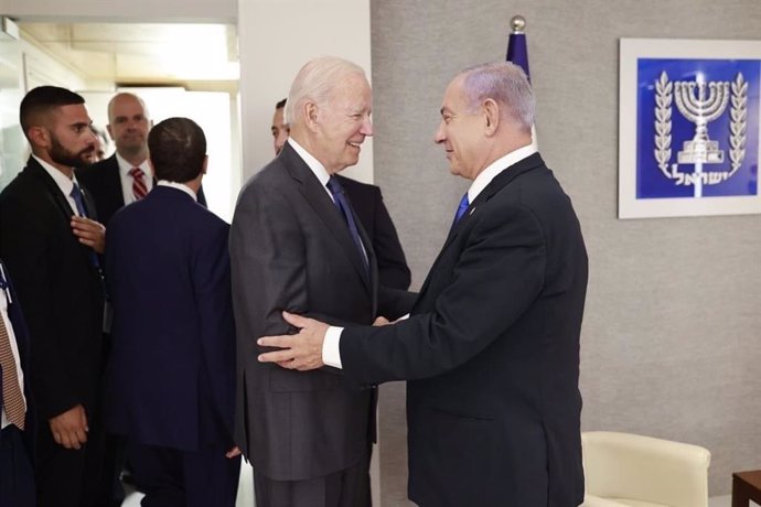 Archivo - El presidente de Estados Unidos, Joe Biden, y el líder de la oposición de Israel, el ex primer ministro Benjamin Netanyahu