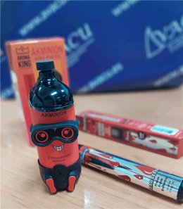 Vapeador con un dibujo de Los Minions