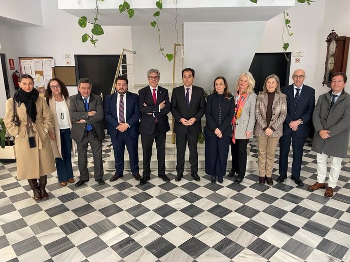 Archivo - Cádiz.- La Junta abona más de 2,2 millones de euros por el cuarto trimestre de 2022 de la Justicia Gratuita en Cádiz 