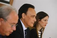 Consejero de Universidad: Si Loyola Andalucía no puede impartir nuevos grados el próximo curso, lo hará el siguiente