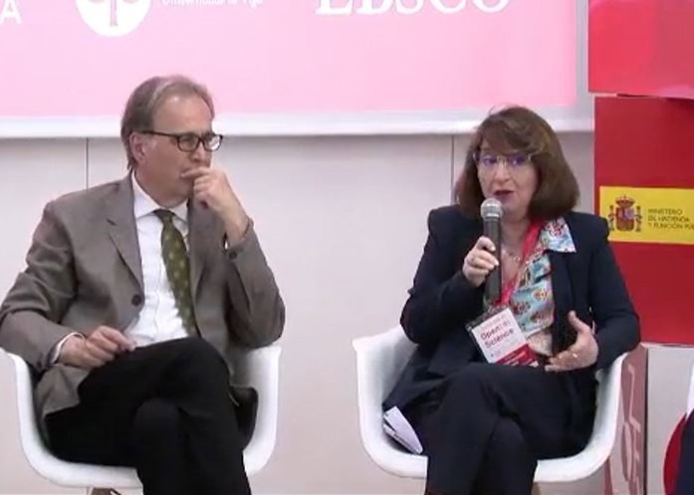 El ministro de Universidades, Joan Subirats, y la rectora de la Universidad de Alicante, Amparo Navarro, en las I Jornadas de Open Science