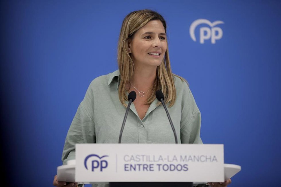 Pp Clm (Cortes De Voz Y Fotografía) Agudo En Declaraciones A Los Medios De Comunicación En Toledo 020623