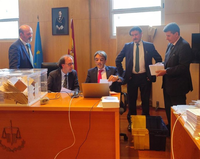 Recuebto de l voto CERA en la Junta Electoral Regional de Asturias.