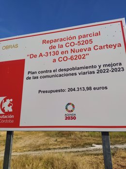La Diputación acomete la reparación parcial de la CO-5205, vía de comunicación entre Nueva Carteya y Baena.