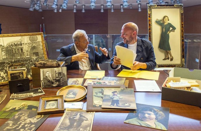 Antonio Pérez Sanchis dona a la Diputación de Valencia un archivo fotográfico con más de 125.000 imágenes de los últimos 120 años