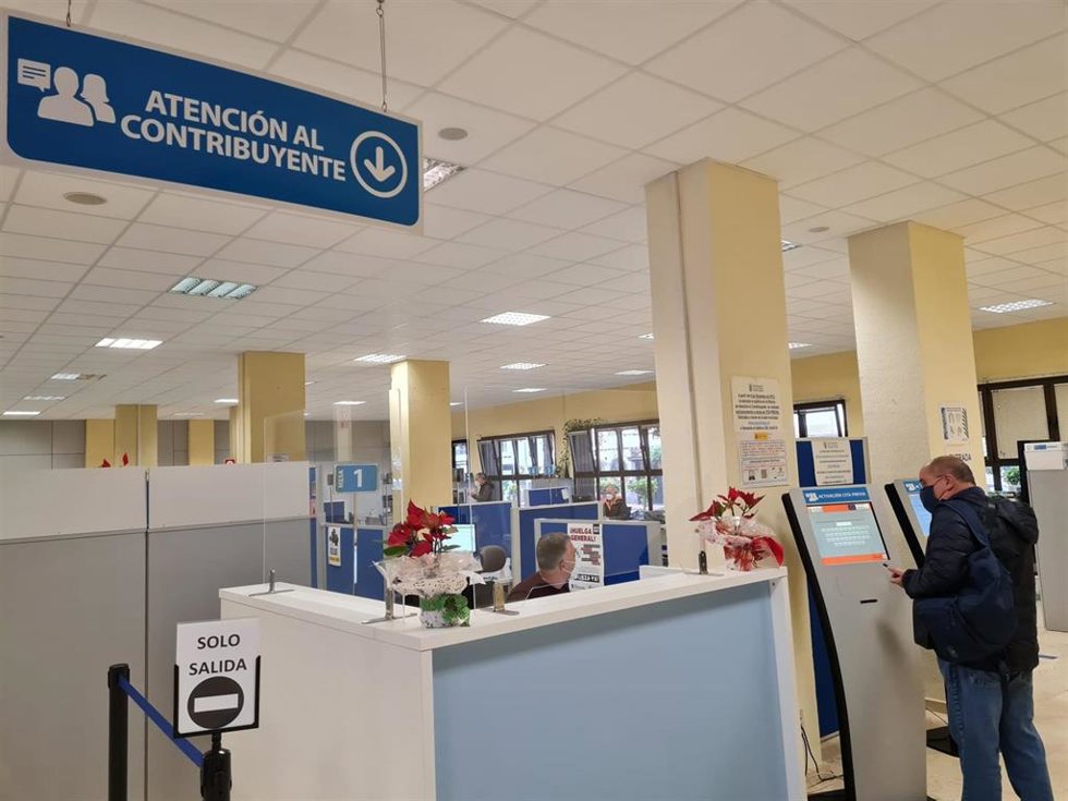 Oficina de atención al contribuyente en el Ayuntamiento de Las Palmas de Gran Canaria