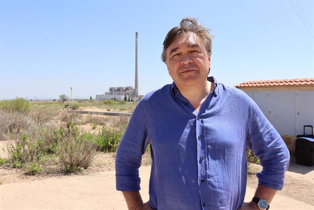 Archivo - El coordinador de Teruel Existe, Tomás Guitarte.