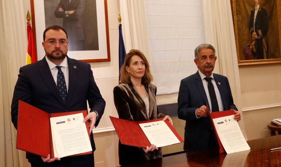 Adrián Barbón, Raquel Sánchez y Miguel Ángel Revilla