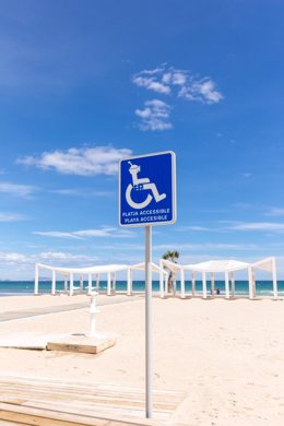 La Comunitat Valenciana cuenta con 87 puntos de playas accesibles para personas con discapacidad en 46 destinos costeros