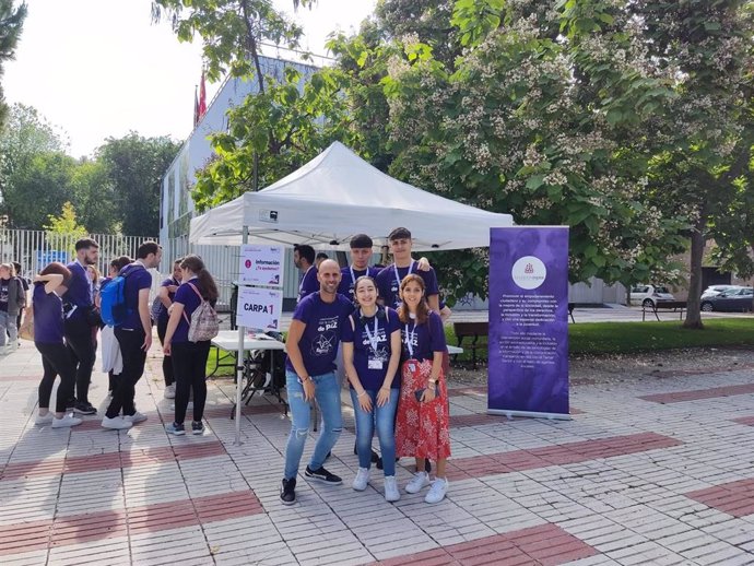 Equipo de Arrabal-AID en el foro Juventud Comprometida con la Cultura de Paz