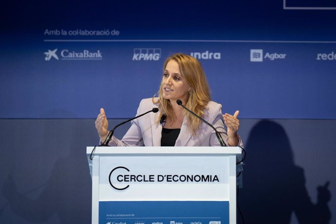 La consellera d'Economia de la Generalitat, Natlia Mas, intervé durant l'última jornada de la 38a reunió del Cercle d'Economia