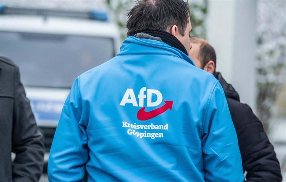 Archivo - Simpatizante de Alternativa para Alemania (AfD) en Illerkirchberg, Baden-Wurtemberg
