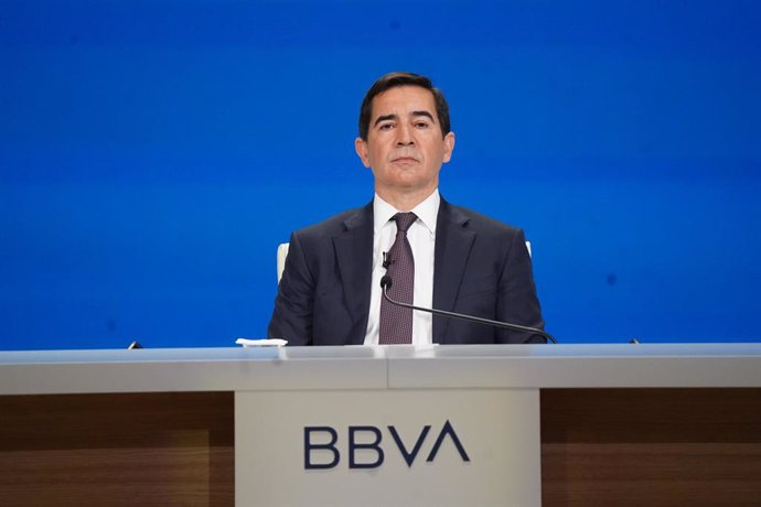 Archivo - El president de BBVA, Carlos Torres, intervé en la Junta General d'Accionistes de BBVA