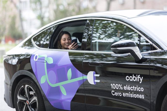 Archivo - Automóvil de Cabify