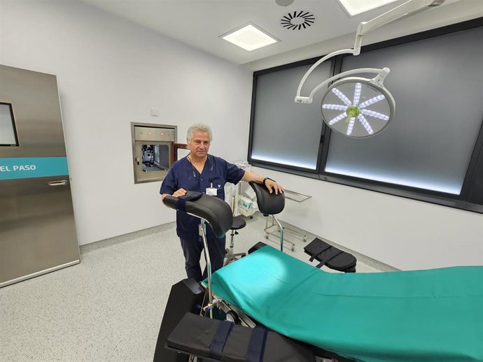 El doctor Enrique Pérez de la Blanca de la Unidad Integral de Reproduccion Asistida.