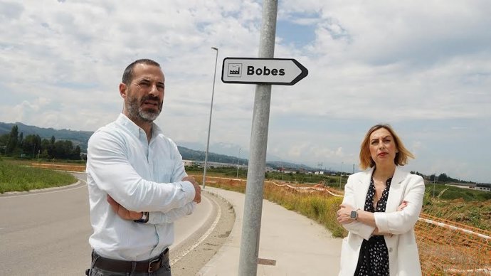 Ángel García, A La Izquierda