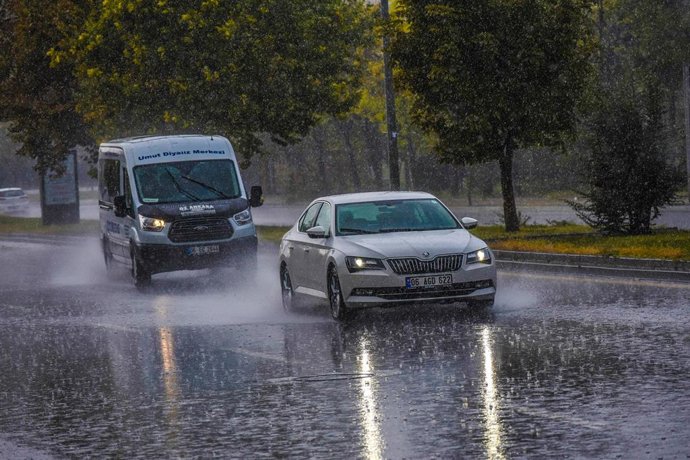 Archivo - Imagen de archivo de fuertes lluvias en Turquía. 