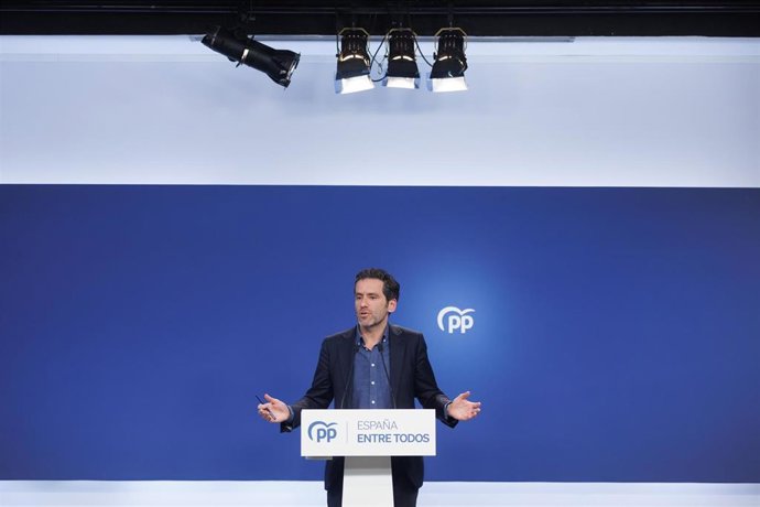 Archivo - El portavoz de Campaña del PP, Borja Sémper, durante una rueda de prensa en la sede del partido, a 20 de febrero de 2023, en Madrid (España). La comparecencia ha tenido lugar después de la reunión del Comité de Dirección
