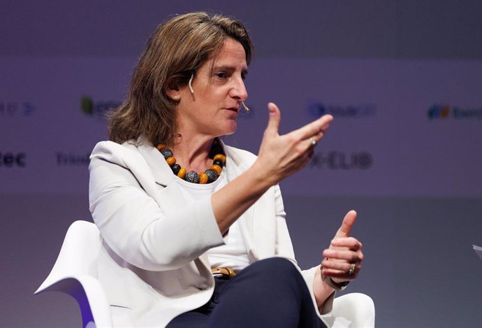 La vicepresidenta tercera del Gobierno y ministra para la Transición Ecológica y el Reto Demográfico, Teresa Ribera, interviene durante la III edición del foro Fondos Europeos III: España'