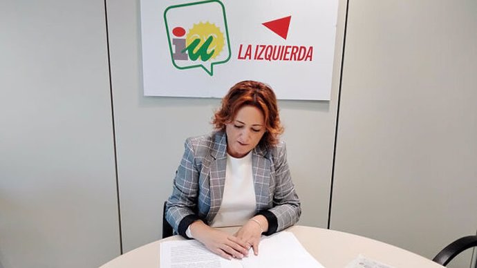 La coordinadora provincial de IU en Granada, María Carmen Pérez