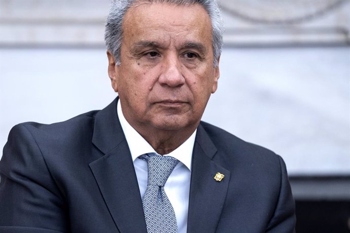 Archivo - February 12, 2020, Washington, District of Columbia, USA: Ecuadorian President Lenin Moreno listens to US President Donald J. Trump (not pictured) speak to the media in the Oval Office of the White House in Washington, DC, USA, 12 February, 20